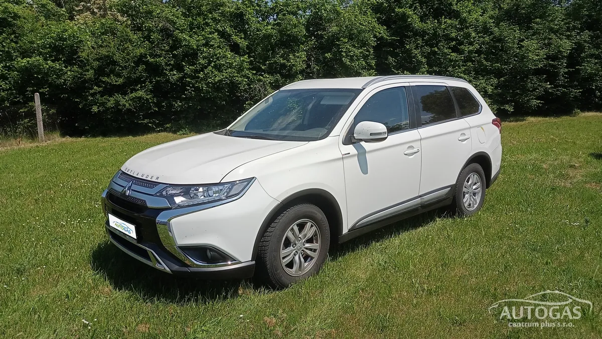 Mitsubishi Outlander III